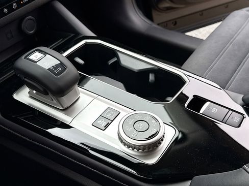 New 2026 Mitsubishi Outlander SE AWD/4WD image 12