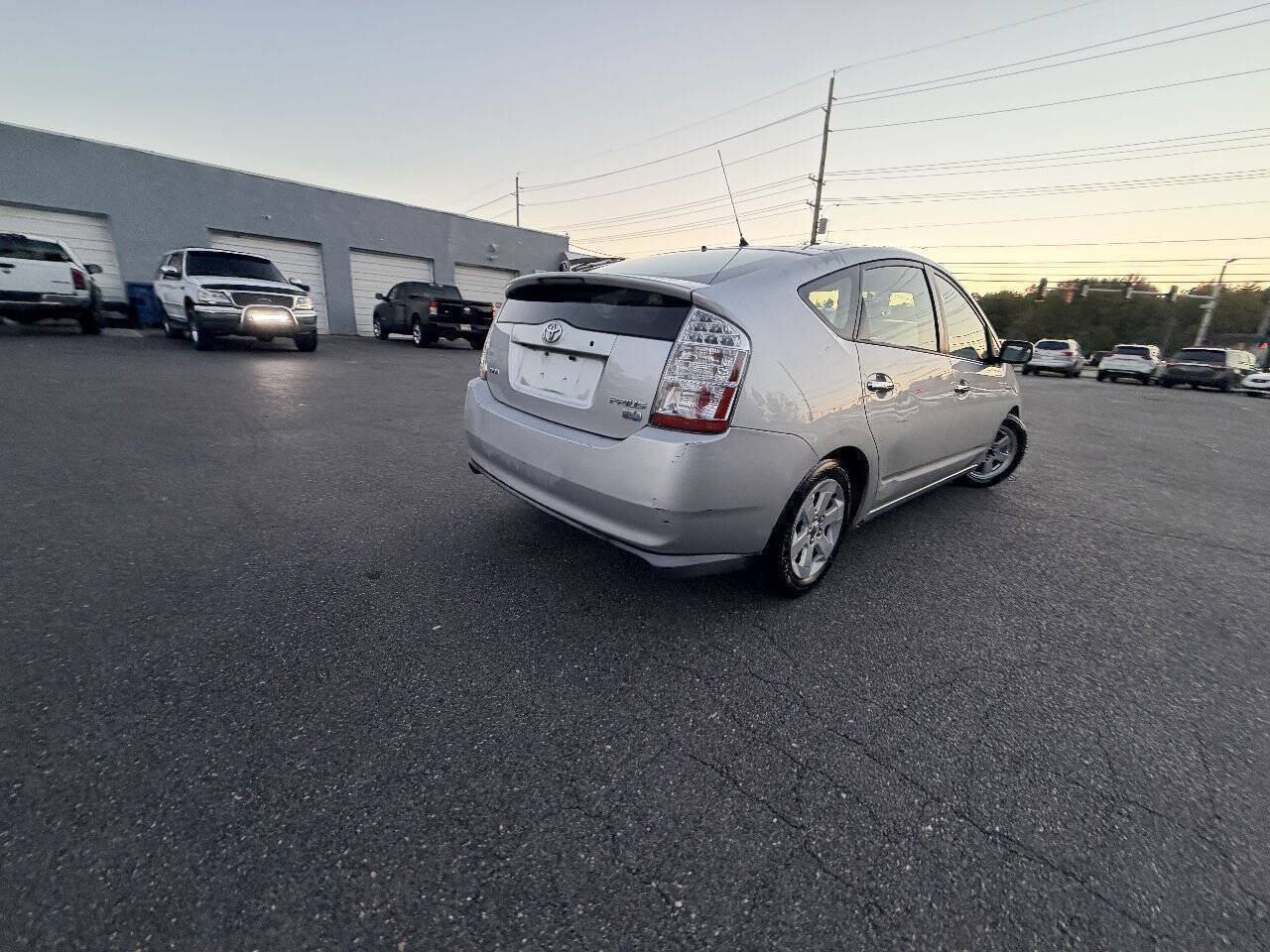 Used 2007 Toyota Prius w/ Pkg 2 FWD image 21