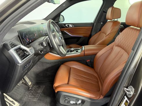 Used 2024 BMW X5 sDrive40i w/ Executive Package RWD image 5