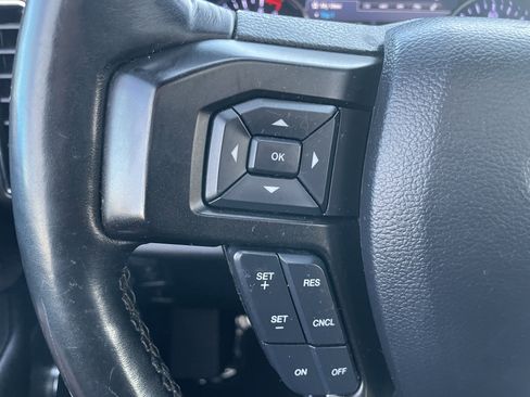 Used 2019 Ford Expedition Max Limited image 15