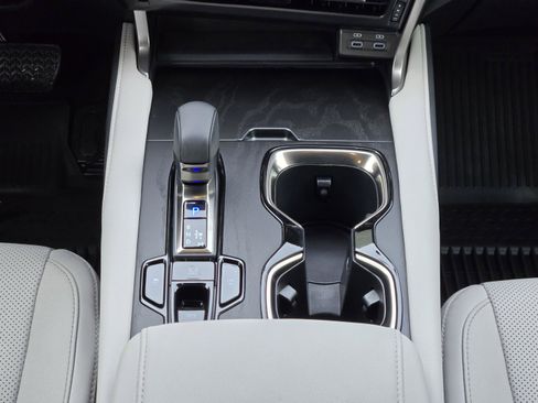 Used 2025 Lexus RX 350 Premium w/ Convenience Package FWD image 16