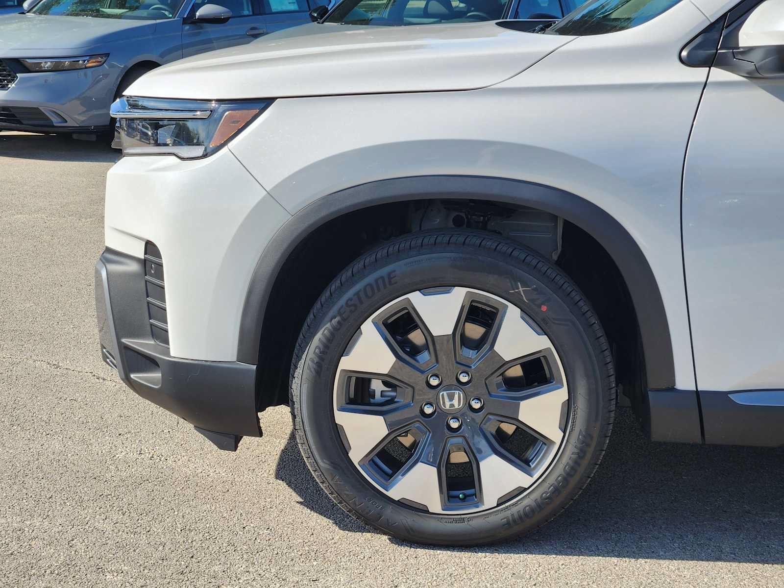 New 2026 Honda Pilot Touring image 6