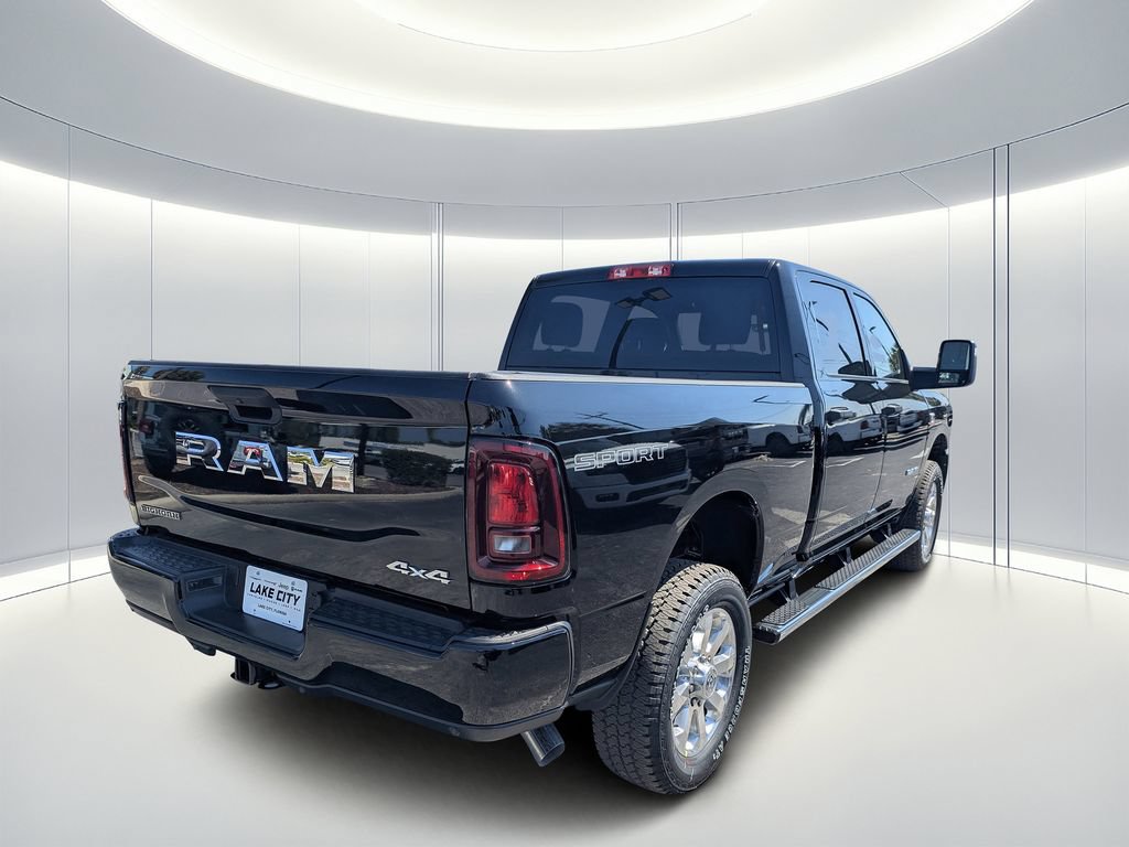 New 2026 RAM 2500 Big Horn AWD/4WD image 4