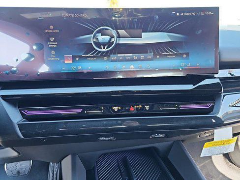 New 2025 BMW 530i w/ M Sport Package image 22