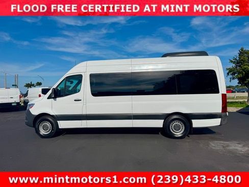 Used 2021 Mercedes-Benz Sprinter 2500 image 7