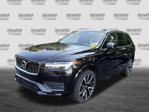 Used 2022 Volvo XC90 T6 Momentum w/ Climate Package AWD/4WD image 8