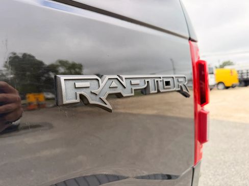 Used 2017 Ford F150 Raptor w/ Equipment Group 802A Luxury AWD/4WD image 15