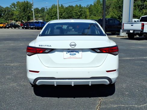 Used 2025 Nissan Sentra SV FWD image 23