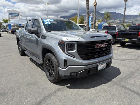 Used 2024 GMC Sierra 1500 Elevation image 2