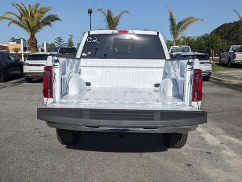 New 2025 Ford F150 Lariat w/ Equipment Group 501A Mid image 14