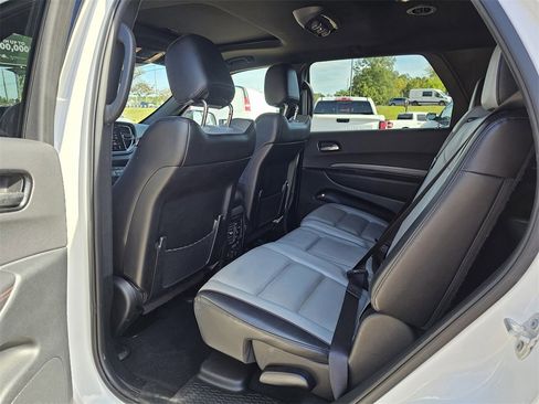 Used 2024 Dodge Durango GT image 18