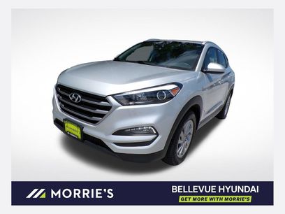 Used 2017 Hyundai Tucson SE w/ SE Popular Package 02