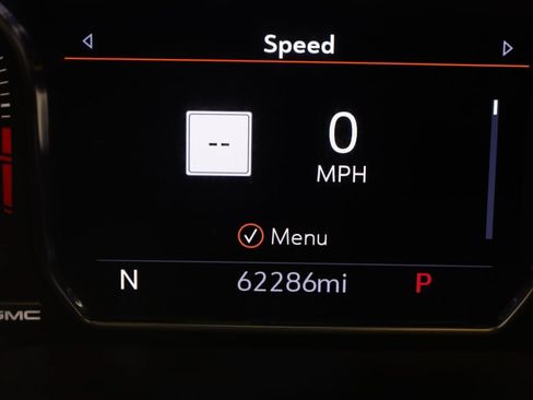 Used 2021 GMC Yukon Denali w/ Advanced Technology Package AWD/4WD image 39