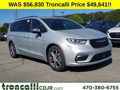 New 2026 Chrysler Pacifica Pinnacle