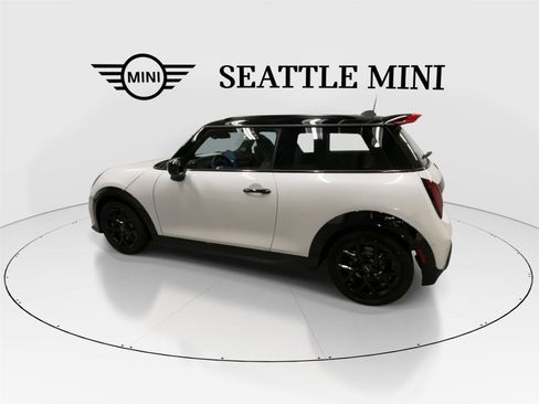 New 2026 MINI Cooper S image 7