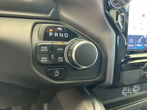 Certified 2025 RAM 1500 Big Horn AWD/4WD image 9