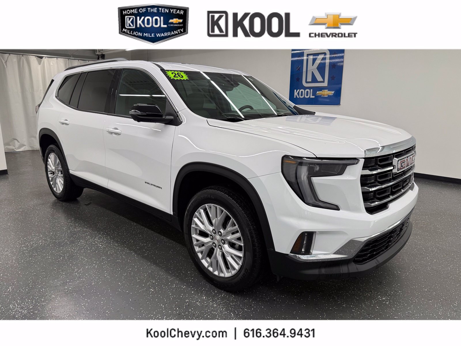 Used 2026 GMC Acadia Elevation w/ Elevation Premium Package FWD image 1