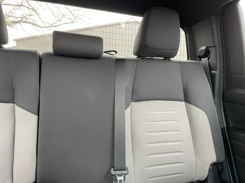 Used 2025 Toyota Tacoma TRD Off-Road image 36