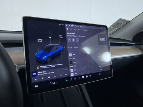 Used 2024 Tesla Model Y Long Range image 17