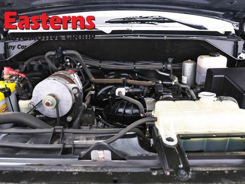 Used 2020 Nissan NV 3500 Passenger RWD image 7