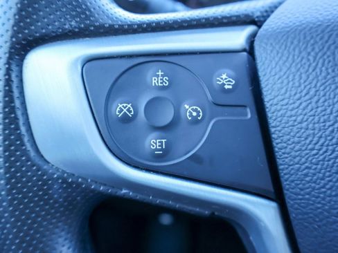 Used 2022 GMC Terrain SLE image 13