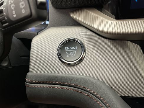 New 2026 Ford Explorer Active AWD/4WD image 22
