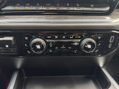 Certified 2024 Chevrolet Silverado 1500 LTZ image 20