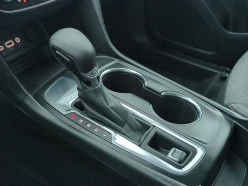 Used 2022 Chevrolet Equinox LT image 29