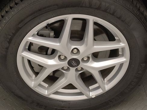 Used 2024 Ford Edge SEL image 31