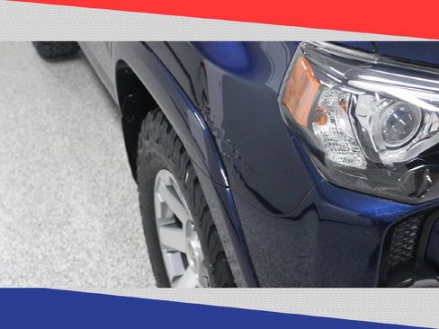 Used 2015 Toyota 4Runner Trail image 37