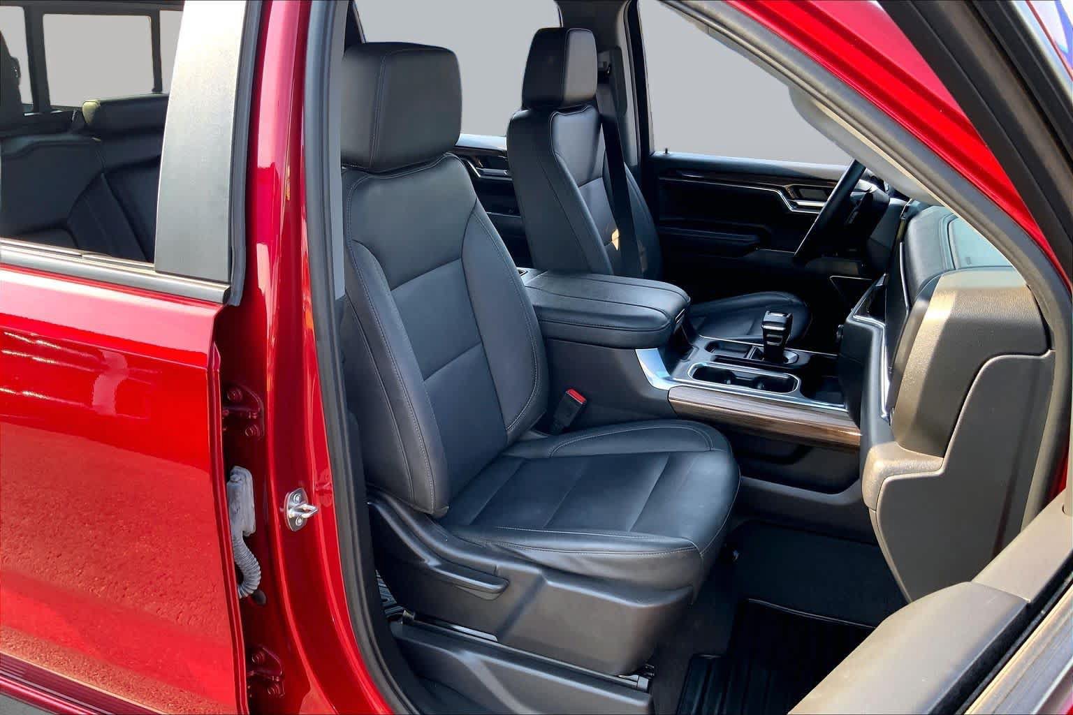 Certified 2024 Chevrolet Silverado 1500 RST w/ All Star Edition Plus AWD/4WD image 8