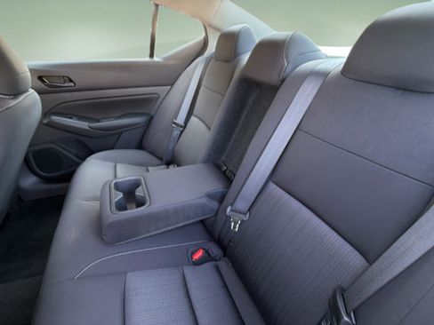 Certified 2025 Nissan Altima 2.5 S FWD image 17