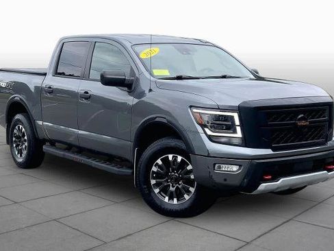 Used 2021 Nissan Titan PRO-4X w/ Pro-4x Utility Package AWD/4WD image 3
