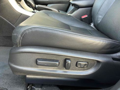 Used 2017 Honda Accord EX-L image 39