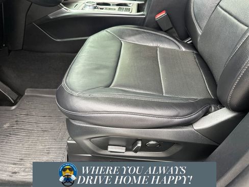 Used 2020 Ford Explorer Limited w/ Class III Trailer Tow Package image 8