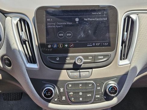 Used 2024 Chevrolet Malibu LT FWD image 24