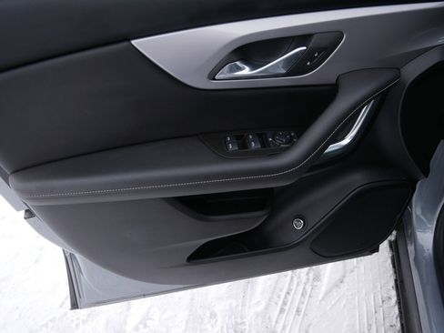 Used 2024 Chevrolet Blazer LT w/ Midnight/Sport Edition image 20