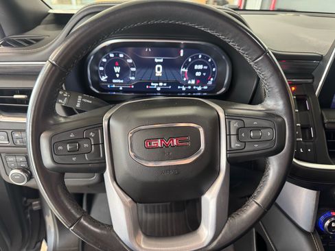 Used 2022 GMC Yukon XL SLT AWD/4WD image 28