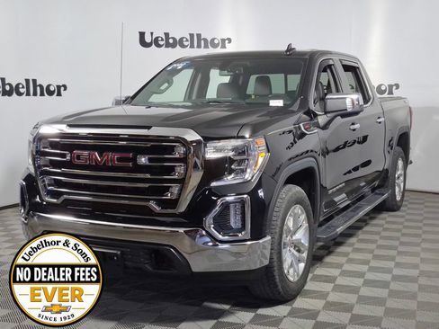 Used 2022 GMC Sierra 1500 SLT w/ SLT Premium Package AWD/4WD image 4