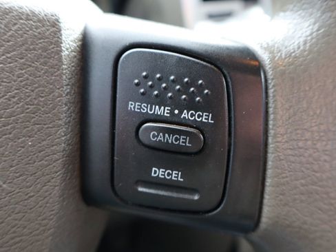 Used 2009 Dodge Ram 2500 Truck SLT image 30