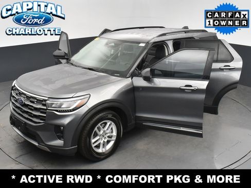 Used 2025 Ford Explorer Active w/ Active Comfort Package image 34