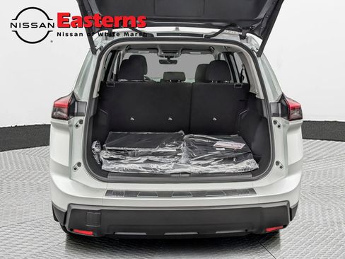 New 2026 Nissan Rogue SV image 11