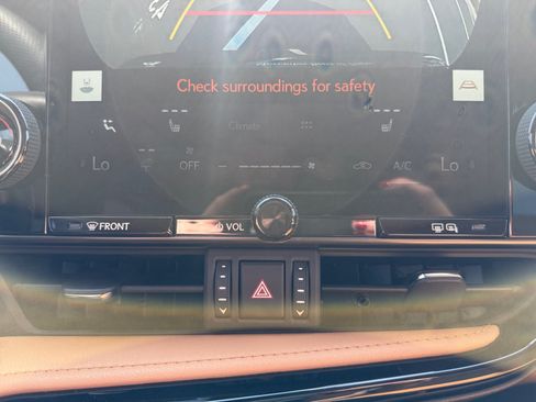 Used 2024 Lexus NX 350 AWD w/ Cold Area Package image 31