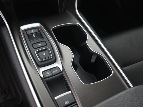 Used 2022 Honda Accord Sport image 21
