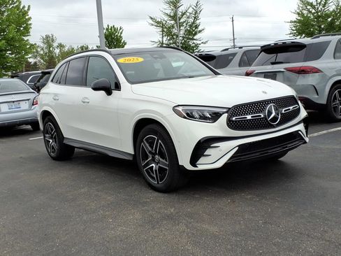 Certified 2025 Mercedes-Benz GLC 300 4MATIC image 8