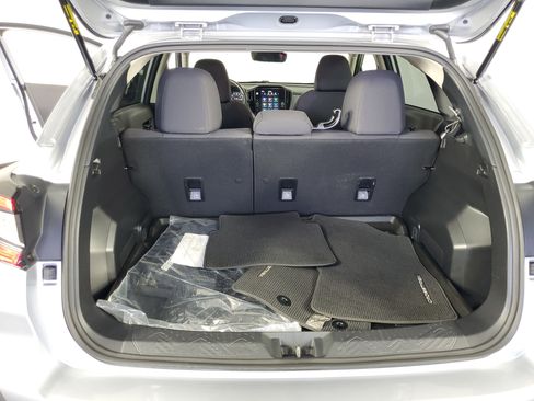 Used 2025 Subaru Crosstrek 2.0i Premium image 33