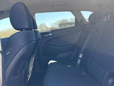 Used 2019 Hyundai Tucson Value w/ Cargo Package AWD/4WD image 6