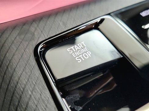 New 2025 BMW X3 xDrive30i w/ Premium Package image 31