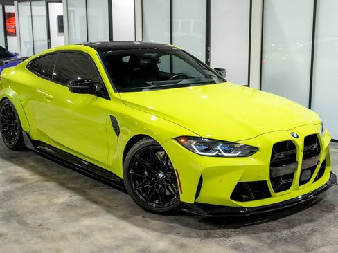 Used 2024 BMW M4 Competition RWD image 4