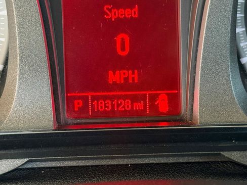 Used 2016 GMC Terrain SLT FWD image 16